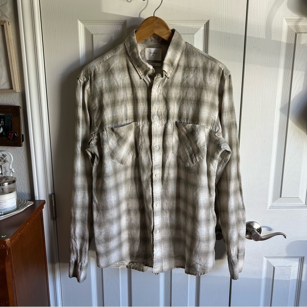 Billy Reid 100% linen tan plaid long sleeve button down pocket front shirt
